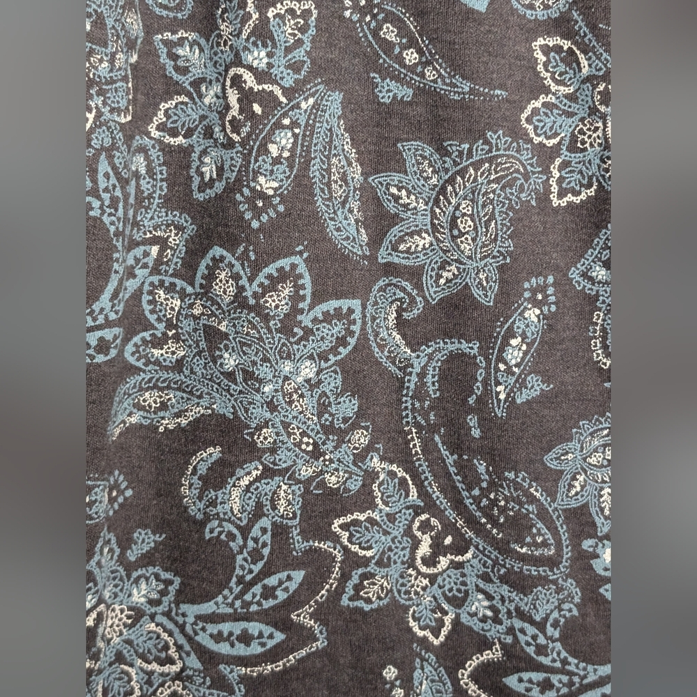 NWOT Unbranded Women Petite 1X Cropped Pajama Pants Dark Grey with Blue Design - Picture 5 of 14